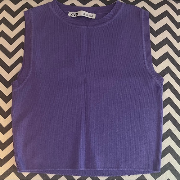 Zara - Basic Cropped Knit Top - Picture 2 of 3